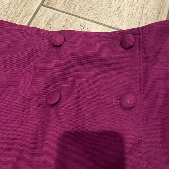 Cute magenta mini skirt! - Picture 2 of 3